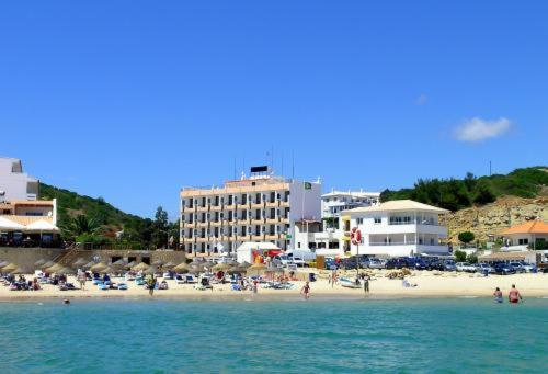 Hotel Residencial Salema Dış mekan fotoğraf