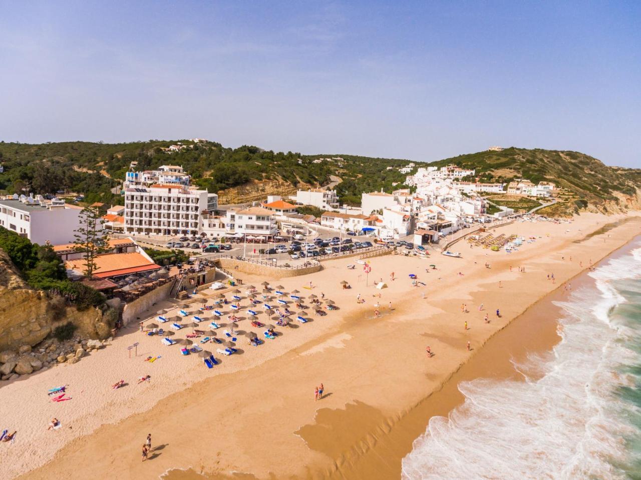 Hotel Residencial Salema Dış mekan fotoğraf